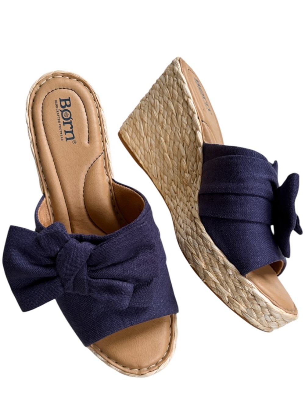 EUC Born Adalia Bow Wedge Sandals Size 9
